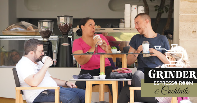 GRINDER ESPRESSO ROOM