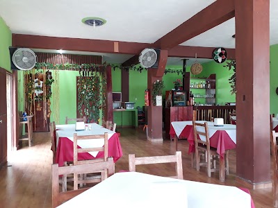 Photos of Cob&aacute;