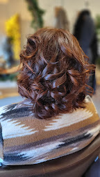 Photo n°2 de Le Jardin de la Coiffure à Saint-Savin (Centre de bien-être)