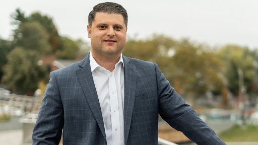 The Andrade Team: Jimmy Andrade, REALTOR