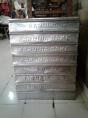 Toko kue karunia cake, Author: Yaddii Aeliia