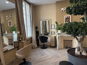 Photo n°4 de Peerless Coiffure à Toulon (Centre de bien-être)