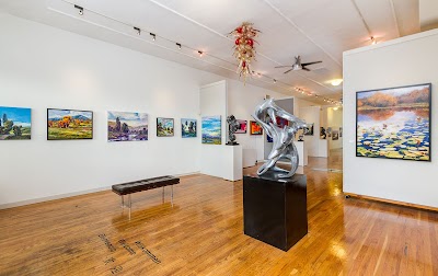 Leopold Gallery + Art Consulting