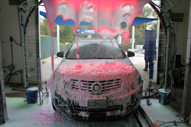 In & Out Car Wash