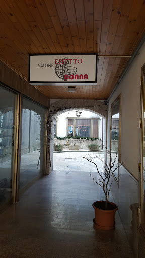 Salone Effetto Donna Di Marsili Ivana - Thumbnail
