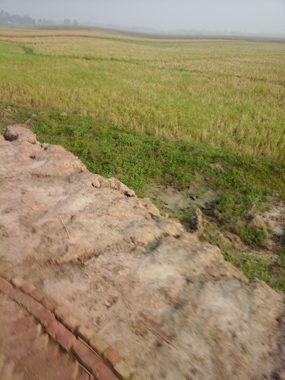 Photos of Ahshangong Atrai Station