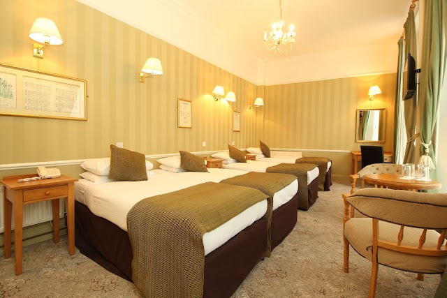 Castle Hotel