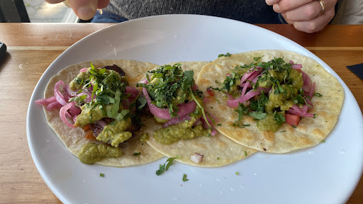 10 Acres Cafe & Market - Thumbnail
