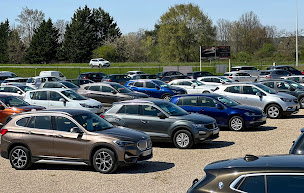 Photo n°7 de CENTRALE AUTO MARCHÉ MUSSIDAN à Saint-Médard-de-Mussidan (Concessionnaire de véhicules à moteur)
