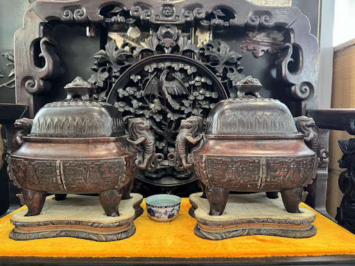Rongbaozhu Antique & Jewelry 荣宝珠古董珠宝店 - Thumbnail