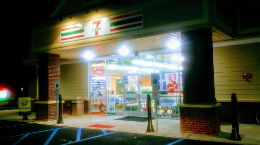 7-Eleven C-Store & Gas - Thumbnail