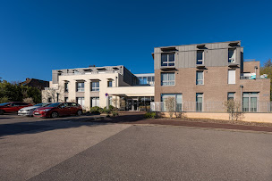 Photo n°19 de Cabinet du Dr Charles MALTHIEU, Implantologie et Parodontologie à Amiens (Cabinet dentaire)