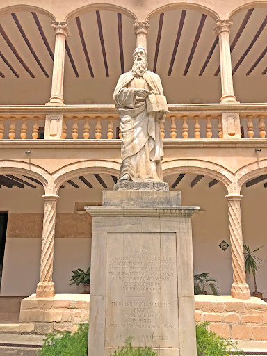 Biblioteca del Monestir de la Real - Thumbnail
