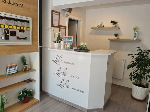 KF-TATTOO STUDIO & Solarium - Thumbnail