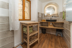 Photo n°27 de Au Château de Villelongue à Villelongue-d'Aude (Chambre d'hôtes)