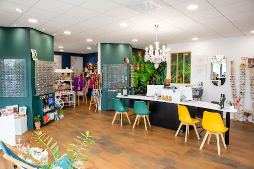VOS OPTICIENNES