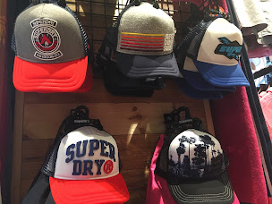 Photo n°10 de Superdry Mimizan à Mimizan (Magasin de vêtements)