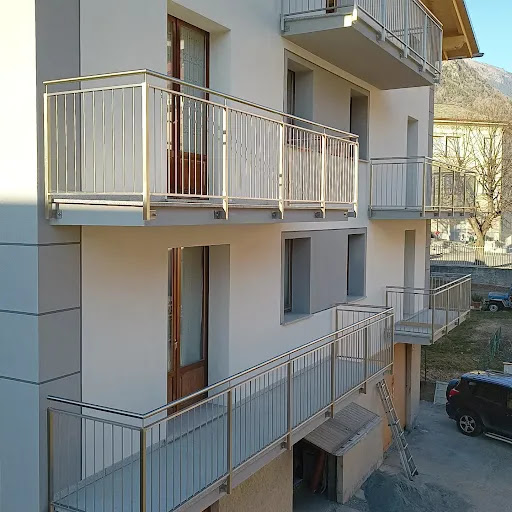 Liatti Andrea Fabbro Lattoniere