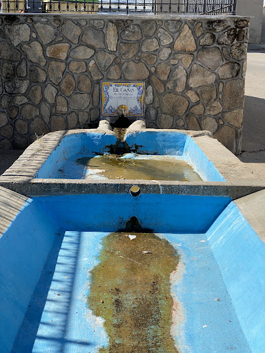 Fuente del Caño Viejo - Thumbnail