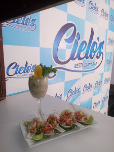 Cielos Resto Bar 3