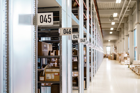 Gudeco Elektronik Handelsgesellschaft mbH Daimlerstraße 10, 61267 Neu-Anspach, Deutschland