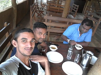 Photos of Thushara Hotel