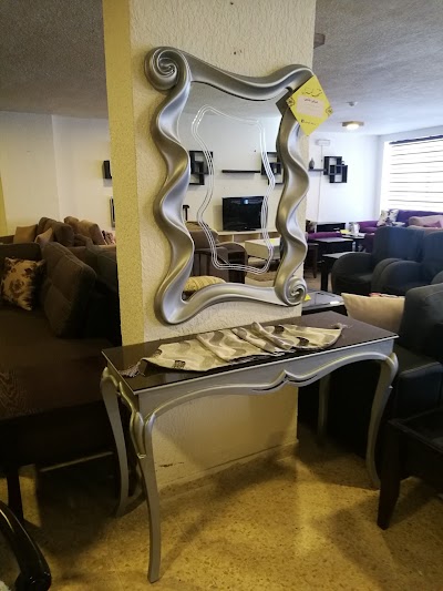 Photos of Home Museum Furniture