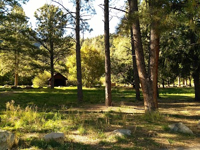 Santa Fe National Forest Field Tract Campground