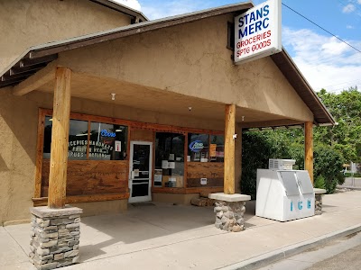 Stans Merc Grocery, Gas Station, and Piute Trail RV Park