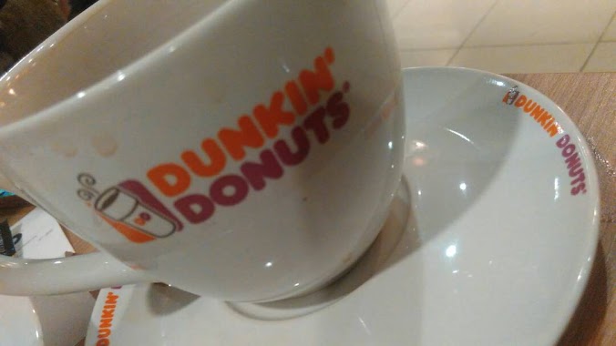 Dunkin' Donuts Plaza Atrium, Author: Novita P