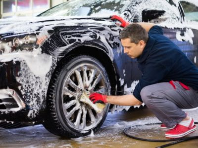Car Washing & Cleaning in Malad post image