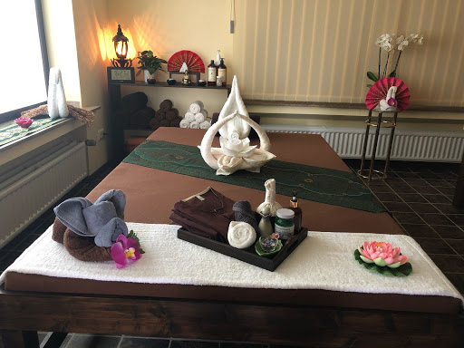 Lyky Massage & Spa - Thumbnail