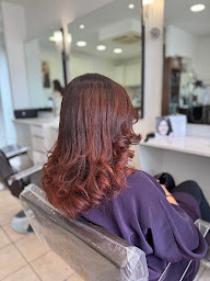 Photo n°11 de L'imaginatifs à Saint-Maximin-la-Sainte-Baume (Salon de coiffure)