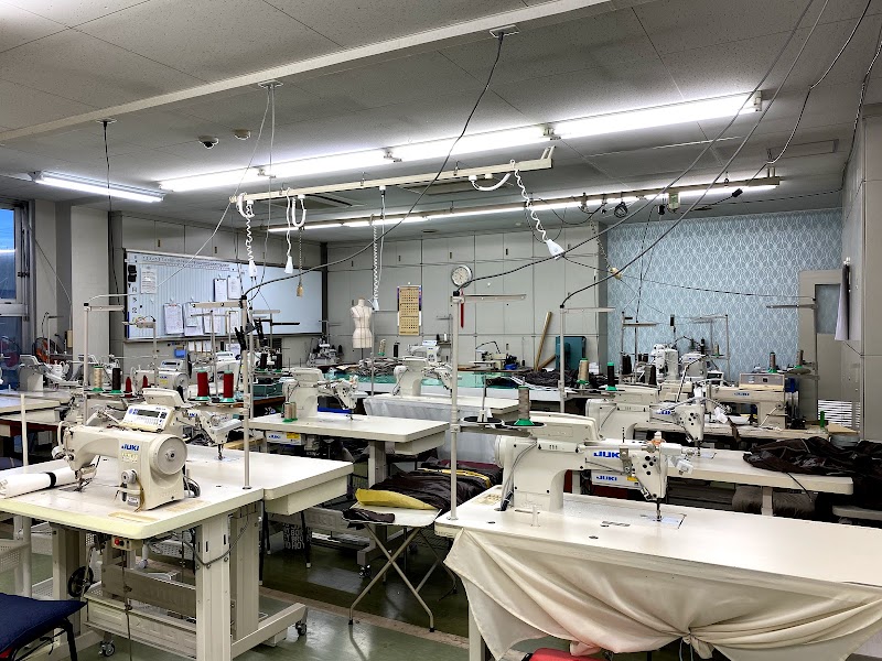 （有）アプローチ 【縫製工場】