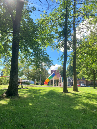 Parc Albert-Einstein - Thumbnail