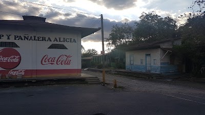 Photos of Estaci&oacute;n de Tren Turr&uacute;cares