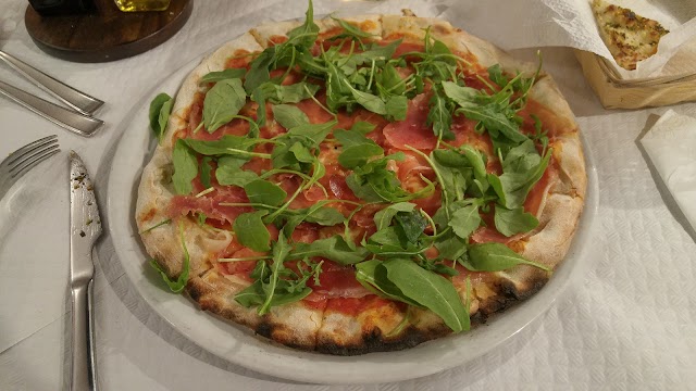 Restaurante Pizzería 222