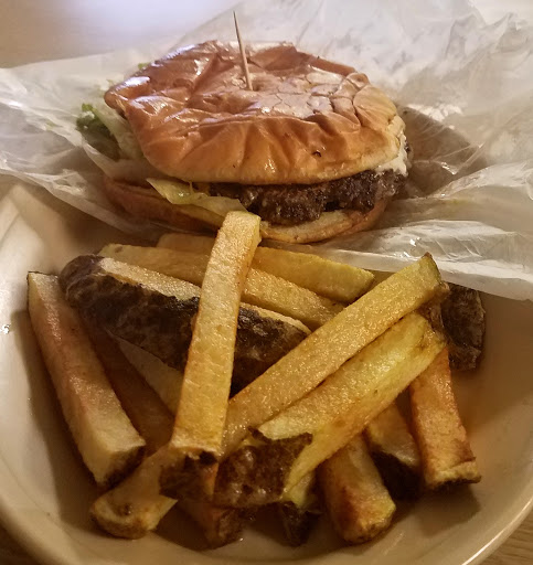 Tracy's Cafe - Visual