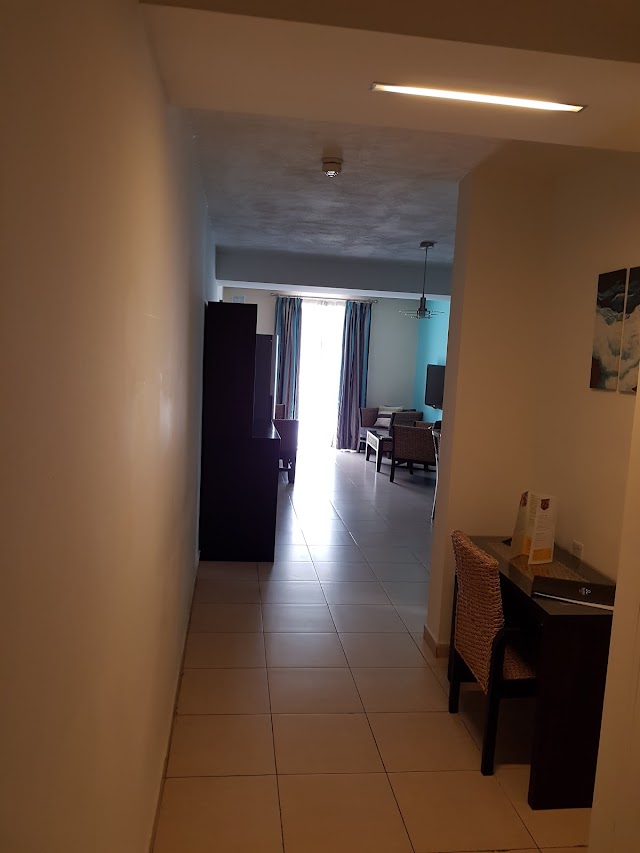 Rocca Nettuno Suites