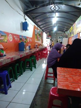 Indomaret Ciherang Sukatani, Author: Ahmad Septiadi