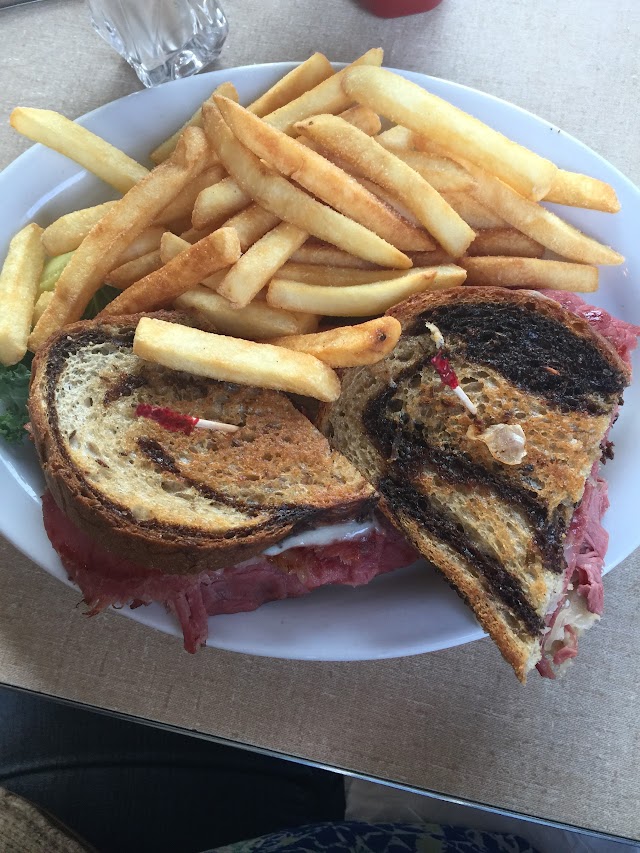 Lockview Restaurant