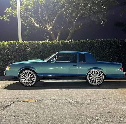 Vehicle - Visual