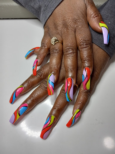 Top Nails II - Visual