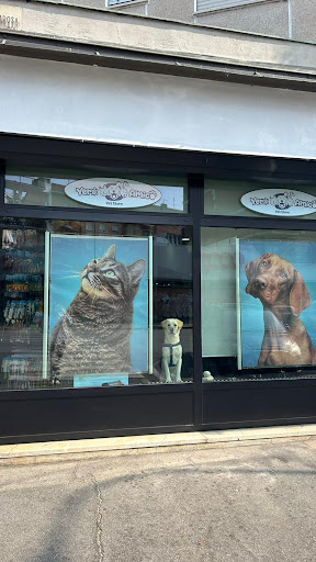 Vero Amico Pet Store
