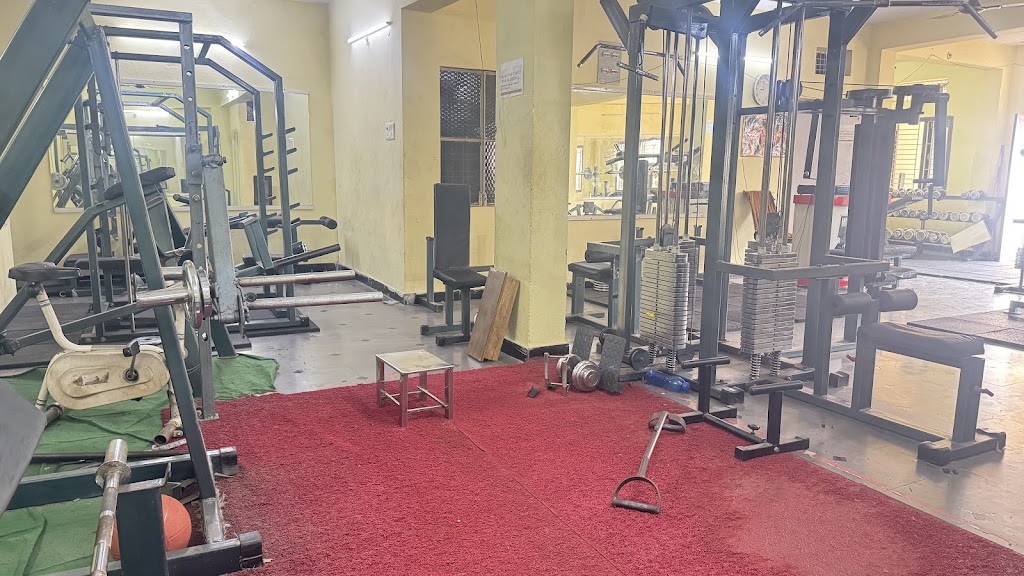 Muscle Gain Fitness Gym