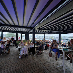 Photo n°32 de Le Tikawa du Kinawa à La Forêt-Fouesnant (Bar à vin)