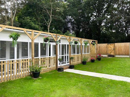 Longcroft Luxury Cat Hotel Crowthorne