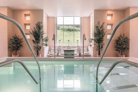 Signet Spa, The Retreat Elcot, Newbury RG20 8NJ, United Kingdom
