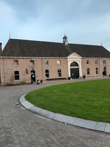 Parkeerplaats De Cannenburgh Gallery - Netherlands