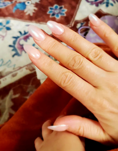Rainbow nails - Visual